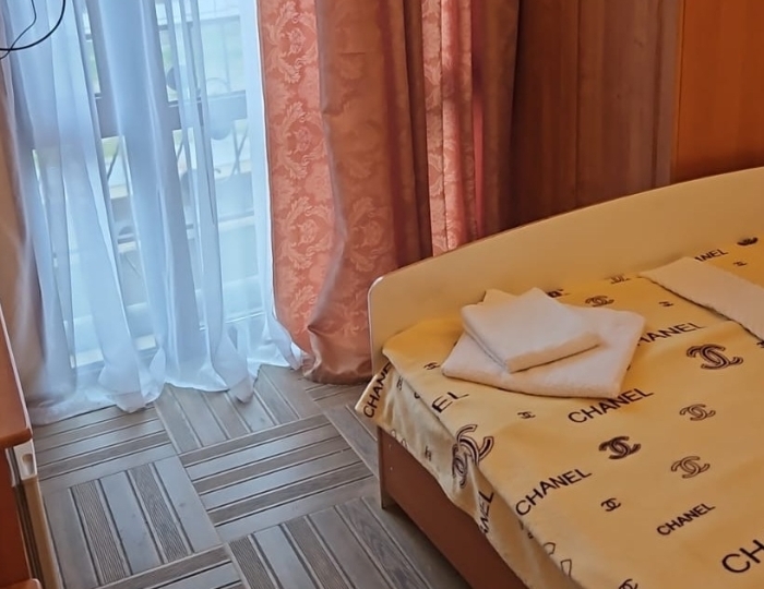 Стандарт 2 местный 1 комнатный стандарт - Отель «Золотая вилла Бугенвиллия» Гагра